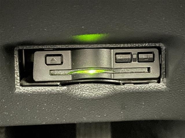 Toyota PRIUS 2016 7772318-1