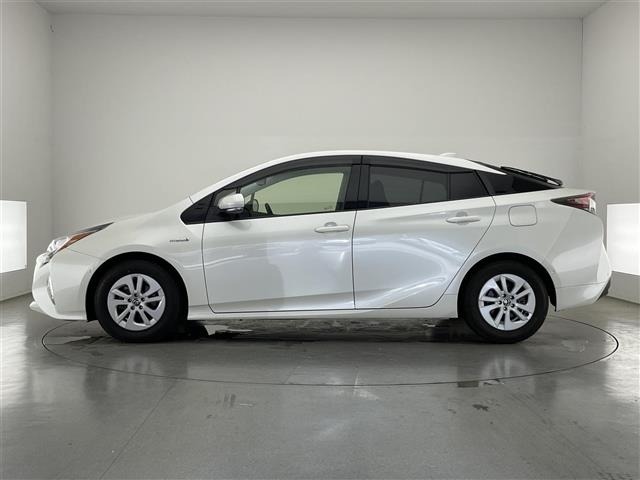 Toyota PRIUS 2016 7772318-20
