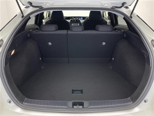 Toyota PRIUS 2016 7772318-6
