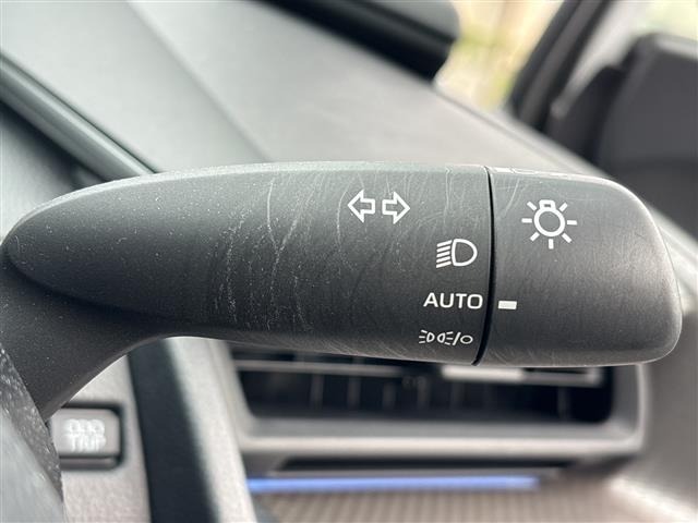 Toyota PRIUS 2025 7772333-22