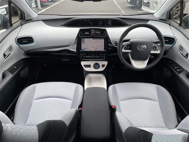 Toyota PRIUS 2016 7772347-14
