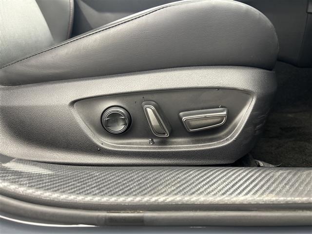 Toyota PRIUS 2023 7772349-19