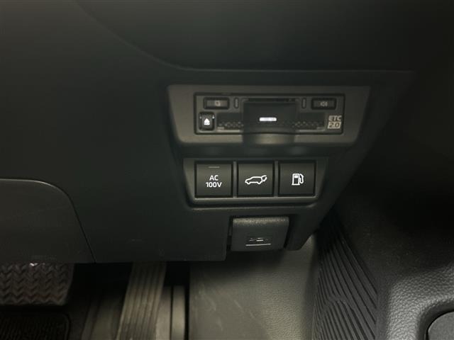 Toyota PRIUS 2023 7772349-6