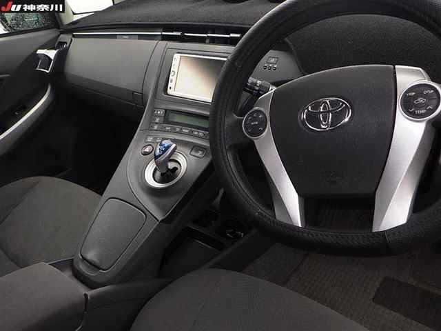 Toyota PRIUS 2011 7772369-6