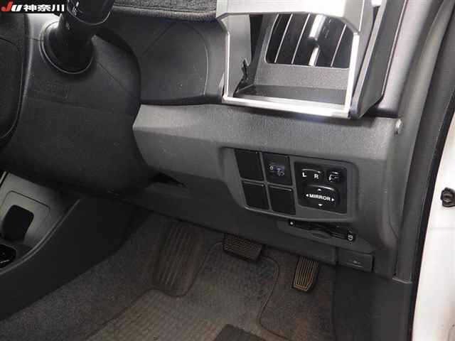 Toyota PRIUS 2011 7772369-7