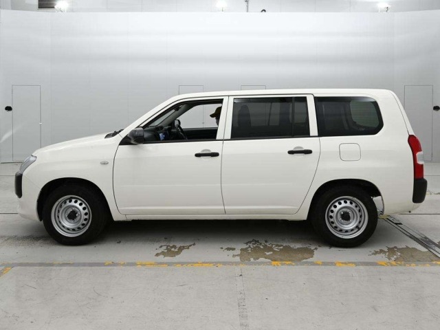 Toyota PROBOX VAN 2024 7748253-4