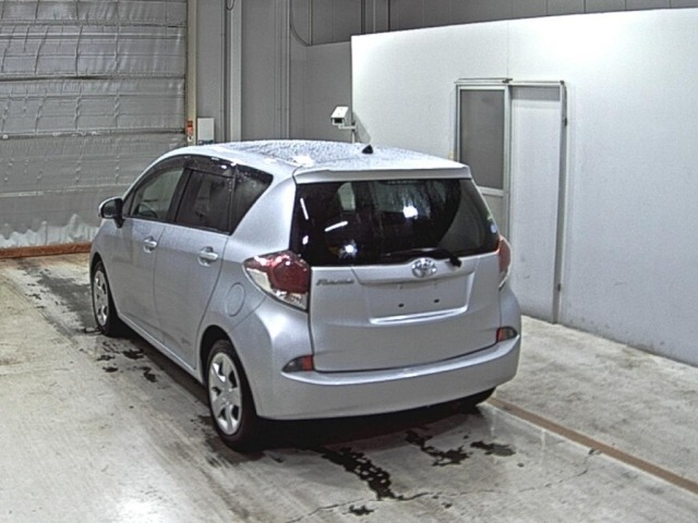 Toyota RACTIS 2015 7745736-1