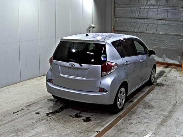 Toyota RACTIS 2015 7745736-5