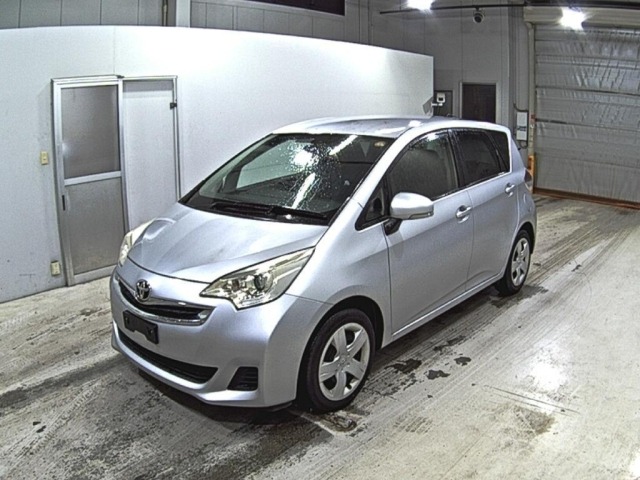 Toyota RACTIS 2015 7745737-4