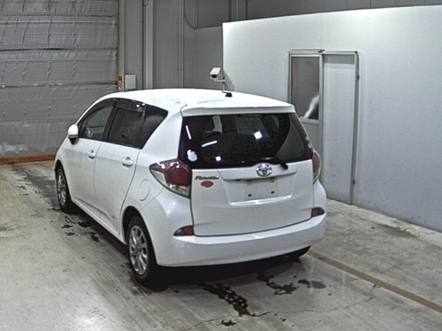 Toyota RACTIS 2014 7745738-1