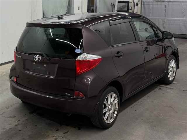Toyota RACTIS 2011 7745740-5