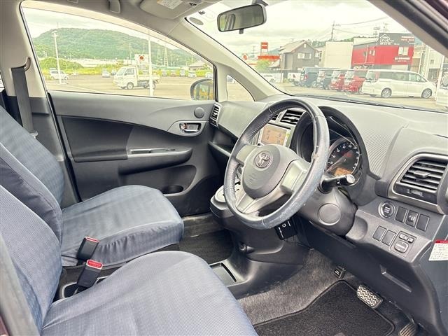 Toyota RACTIS 2011 7745743-12