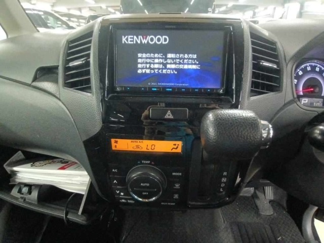 Nissan ROOX 2011 7752766-11