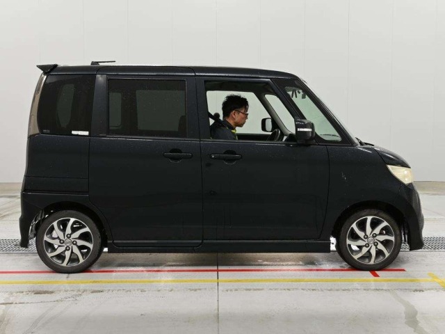 Nissan ROOX 2011 7752766-3