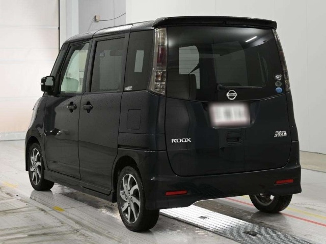 Nissan ROOX 2011 7752766-6