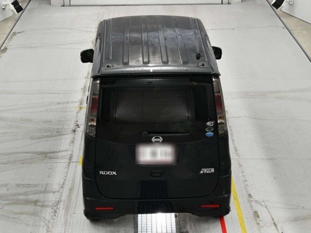 Nissan ROOX 2011 7752766-8