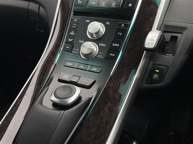 Toyota SAI 2014 7745786-22