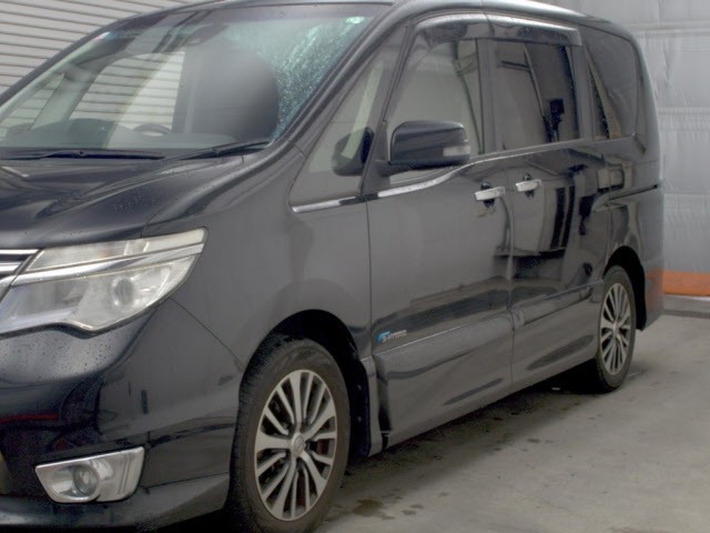 Nissan SERENA 2015 7773700-4