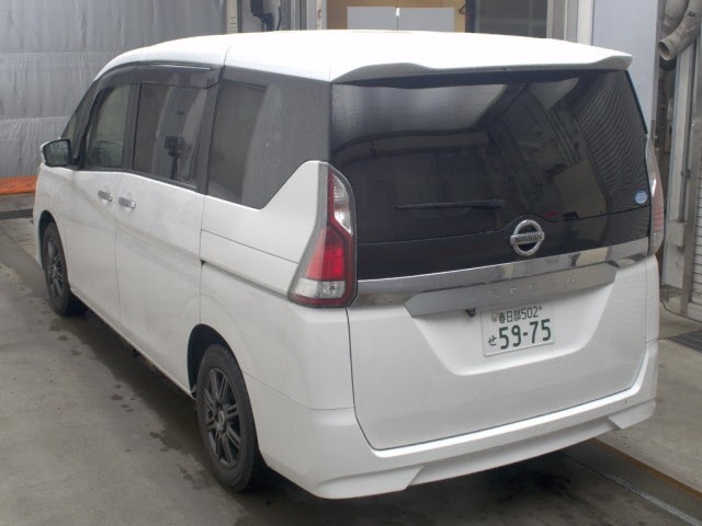 Nissan SERENA 2018 7773720-1