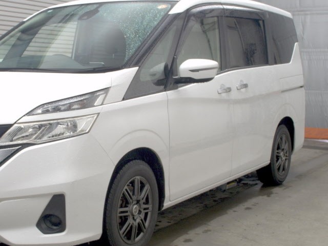 Nissan SERENA 2018 7773720-4