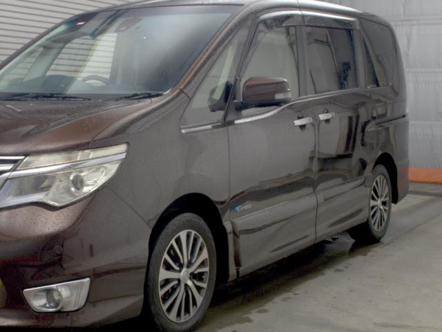 Nissan SERENA 2016 7773734-4