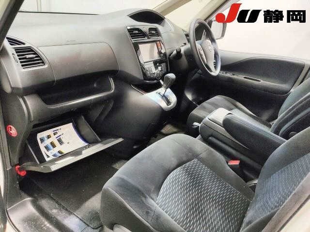 Nissan SERENA 2015 7773736-6