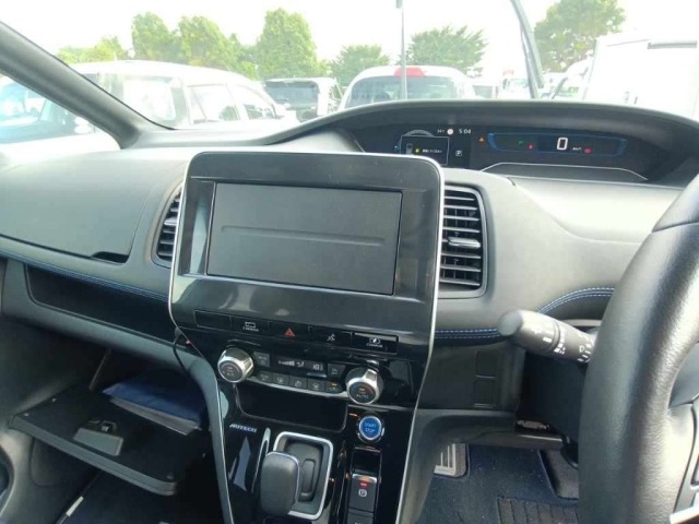 Nissan SERENA 2021 7773748-11