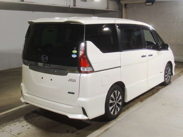 Nissan SERENA 2017 7773758-1