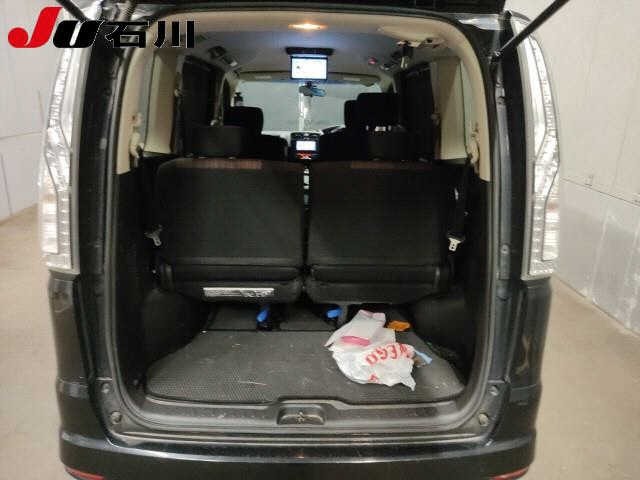 Nissan SERENA 2016 7773771-6