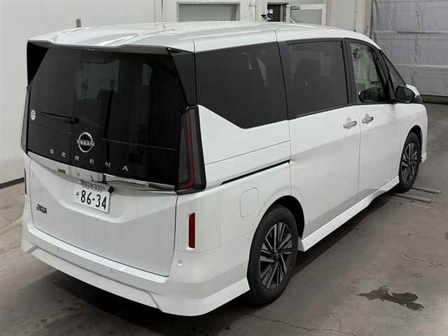 Nissan SERENA 2025 7773786-5