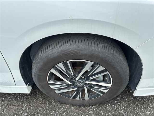 Nissan SERENA 2025 7773786-9