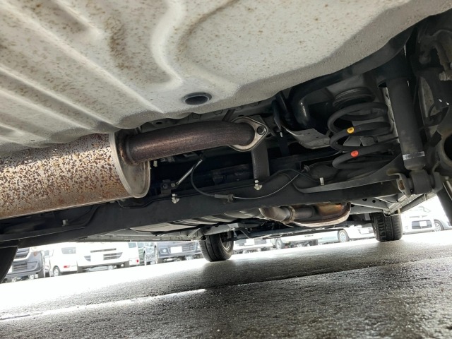 Nissan SERENA 2015 7773810-11