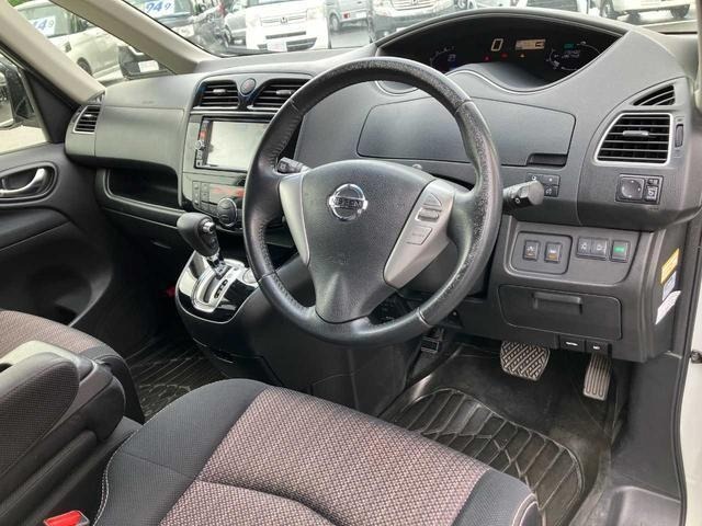 Nissan SERENA 2015 7773810-2