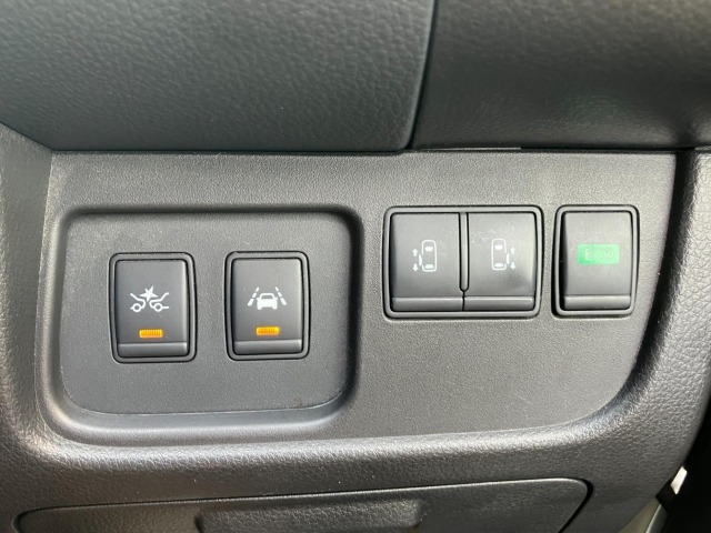 Nissan SERENA 2015 7773810-26