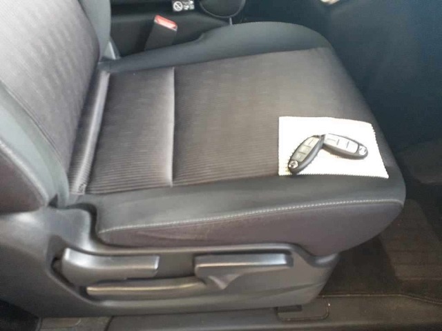 Nissan SERENA 2017 7773812-10