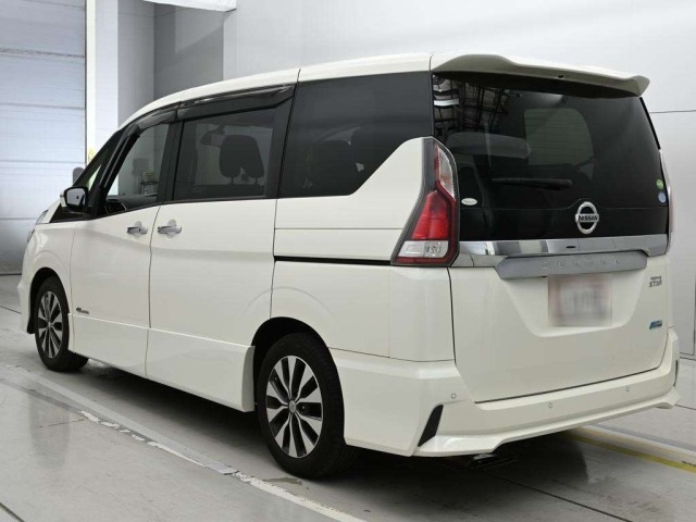 Nissan SERENA 2017 7773812-6