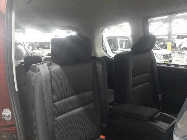 Nissan SERENA 2016 7773816-11