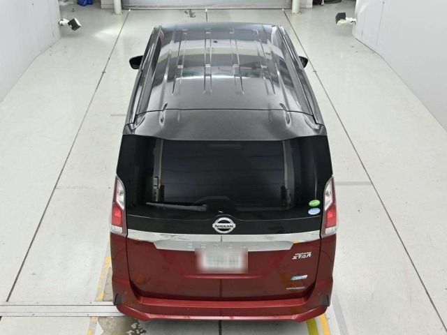 Nissan SERENA 2016 7773816-8