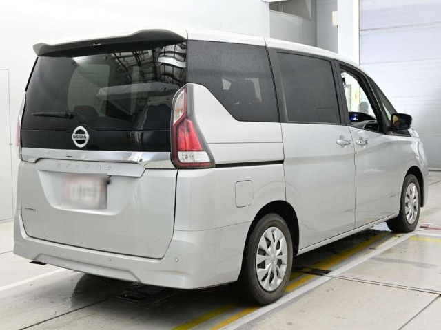 Nissan SERENA 2022 7773818-1