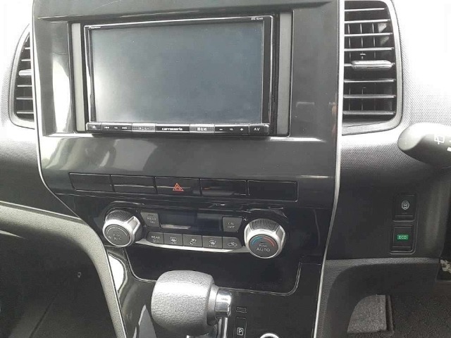 Nissan SERENA 2022 7773818-12