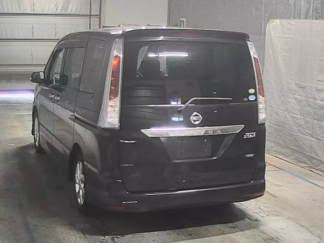 Nissan SERENA 2011 7773821-8