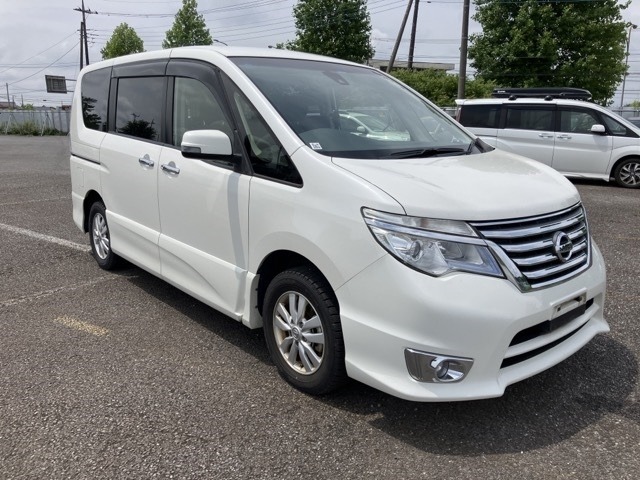 Nissan SERENA 2015 7773826-0