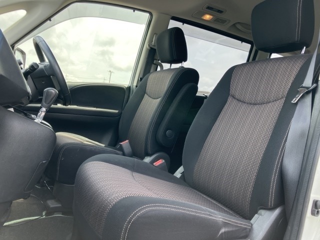 Nissan SERENA 2015 7773826-8