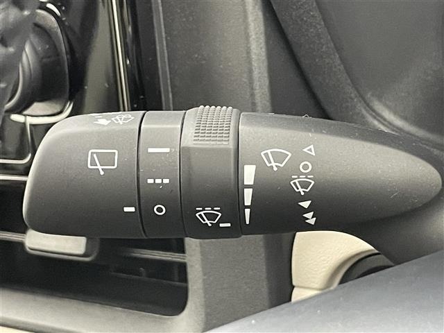 Toyota SIENTA 2025 7767269-1