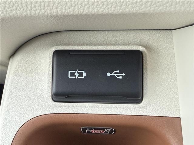 Toyota SIENTA 2024 7768517-1
