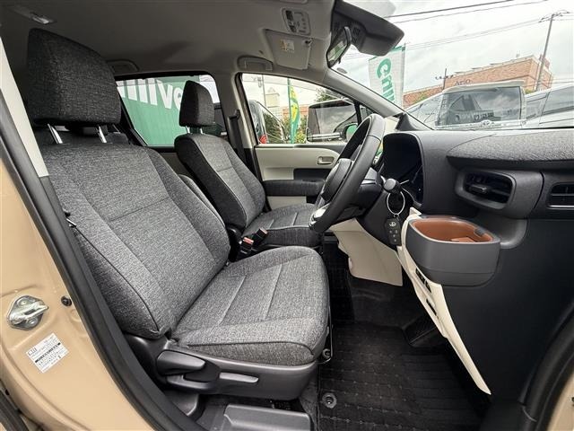 Toyota SIENTA 2024 7768517-9