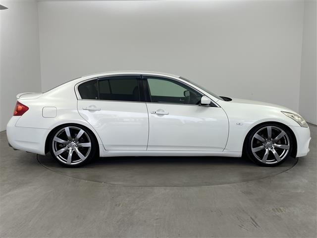 Nissan SKYLINE 2010 7773182-21