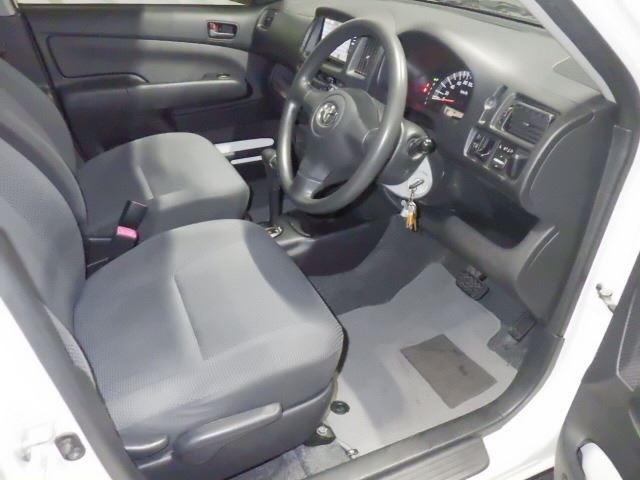 Toyota SUCCEED VAN 2014 7747992-3
