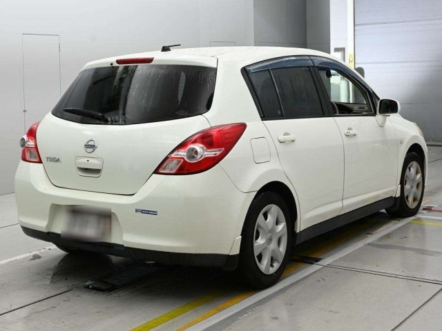 Nissan TIIDA 2009 7773333-1