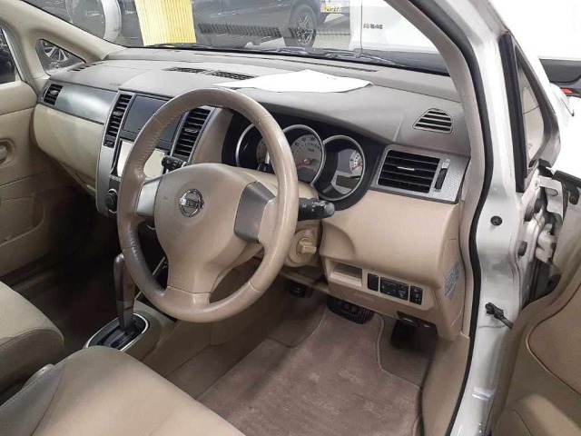 Nissan TIIDA 2009 7773333-9